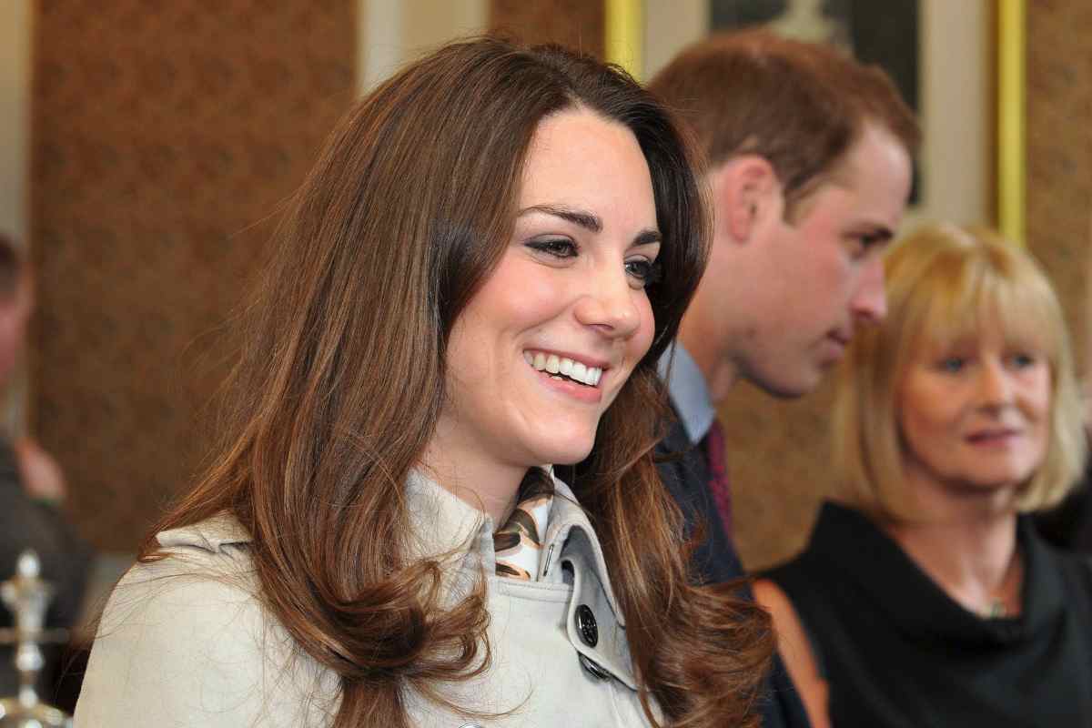 Il significato dietro l'oggetto indossato da Kate Middleton