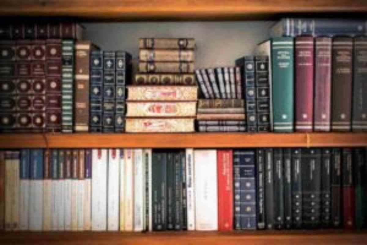 Conviene guardare subito nella nostra libreria