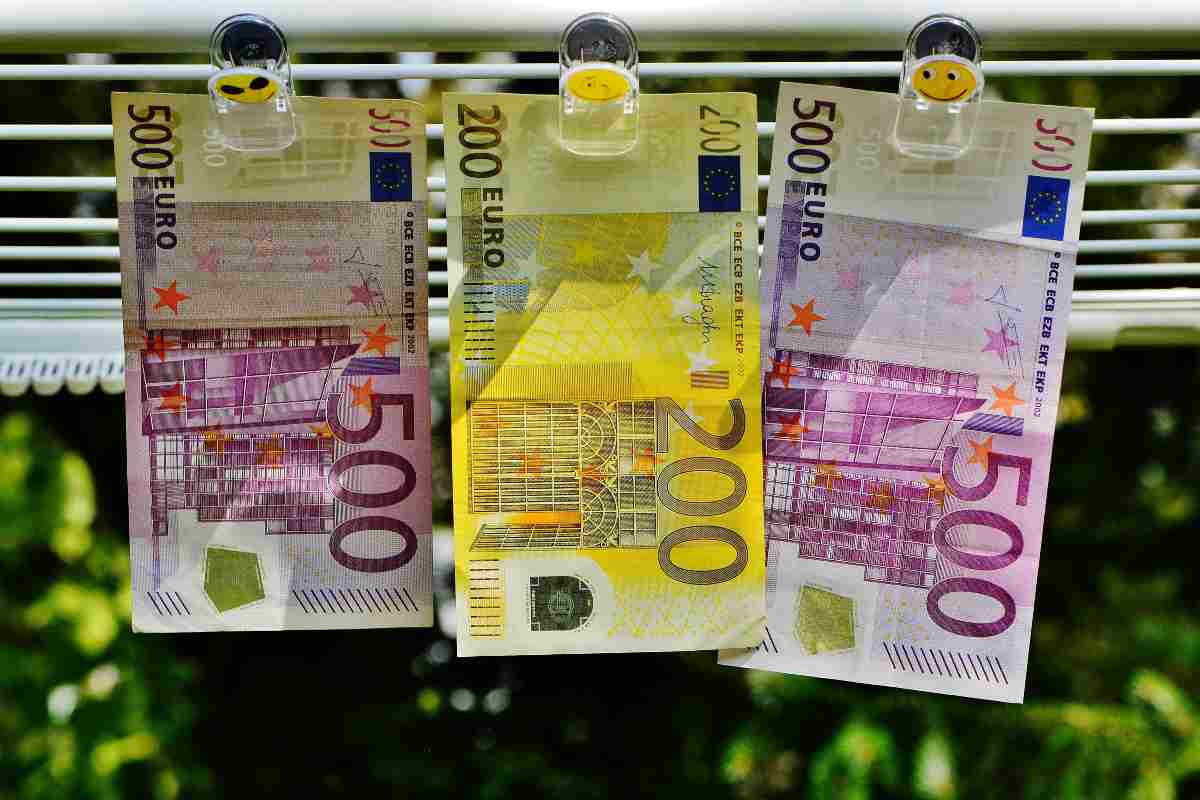 Quanto guadagno in 18 mesi se sposto 15.000 euro