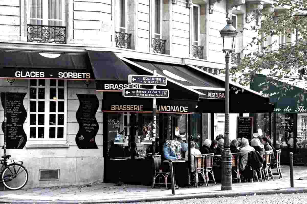 Questo è il caffè ristorante più antico di Parigi