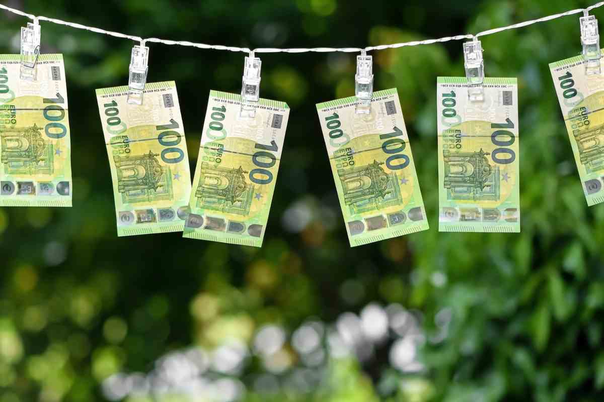 Attenzione ad alcune banconote da 100 euro